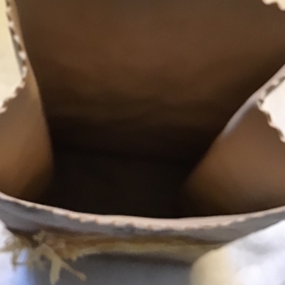 Host Pick- NWOT RARE Ceramic Pottery that looks like a store Grocery Bag - Picture 3 of 9